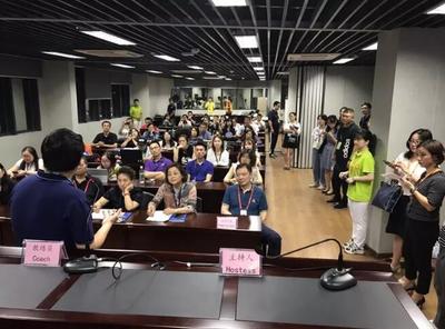 热干面、豆皮的英文如何更有汉味?军运顶尖翻译官解读北京翻译服务